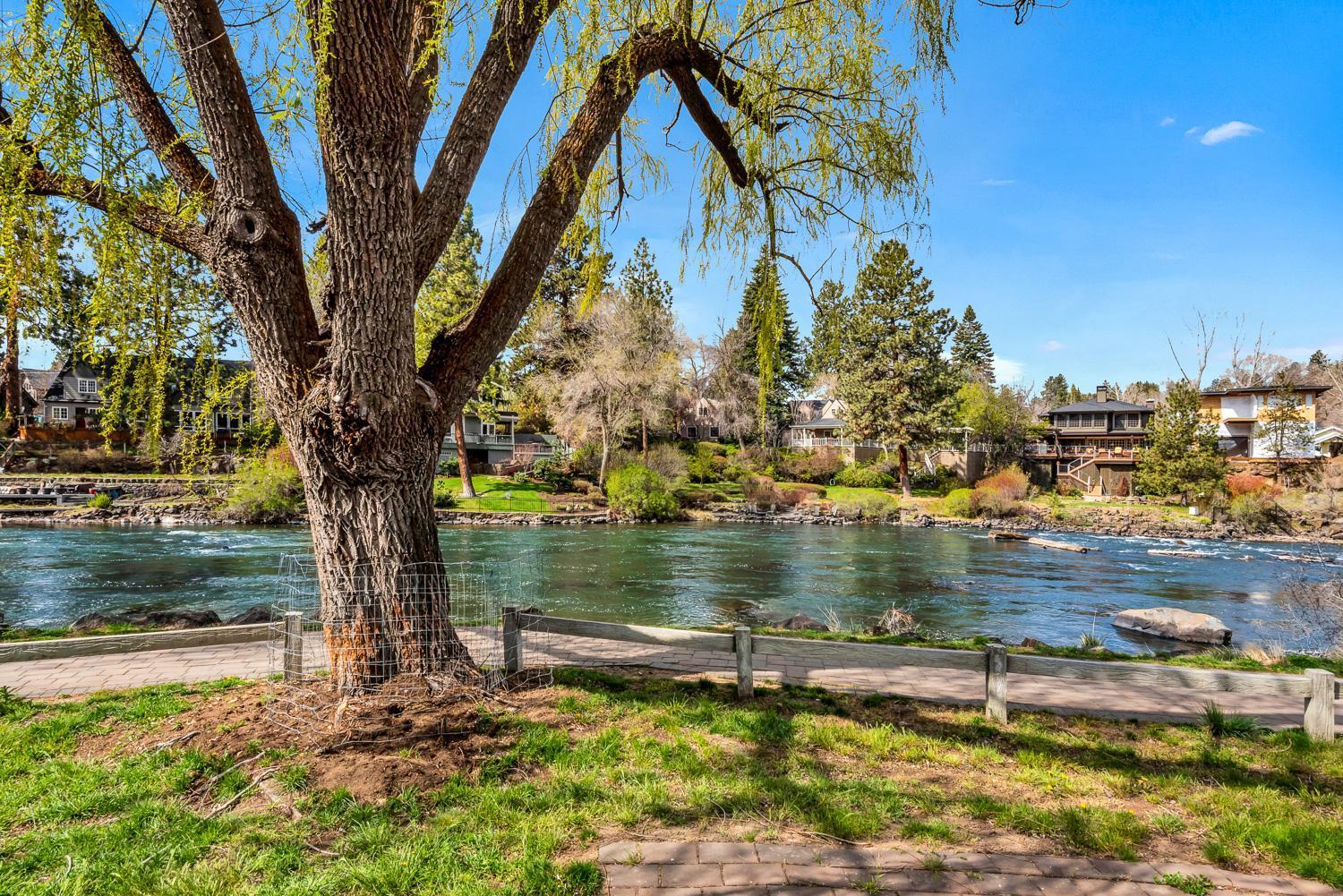 Bend Riverside Condos Near Downtown Bend Oda fotoğraf